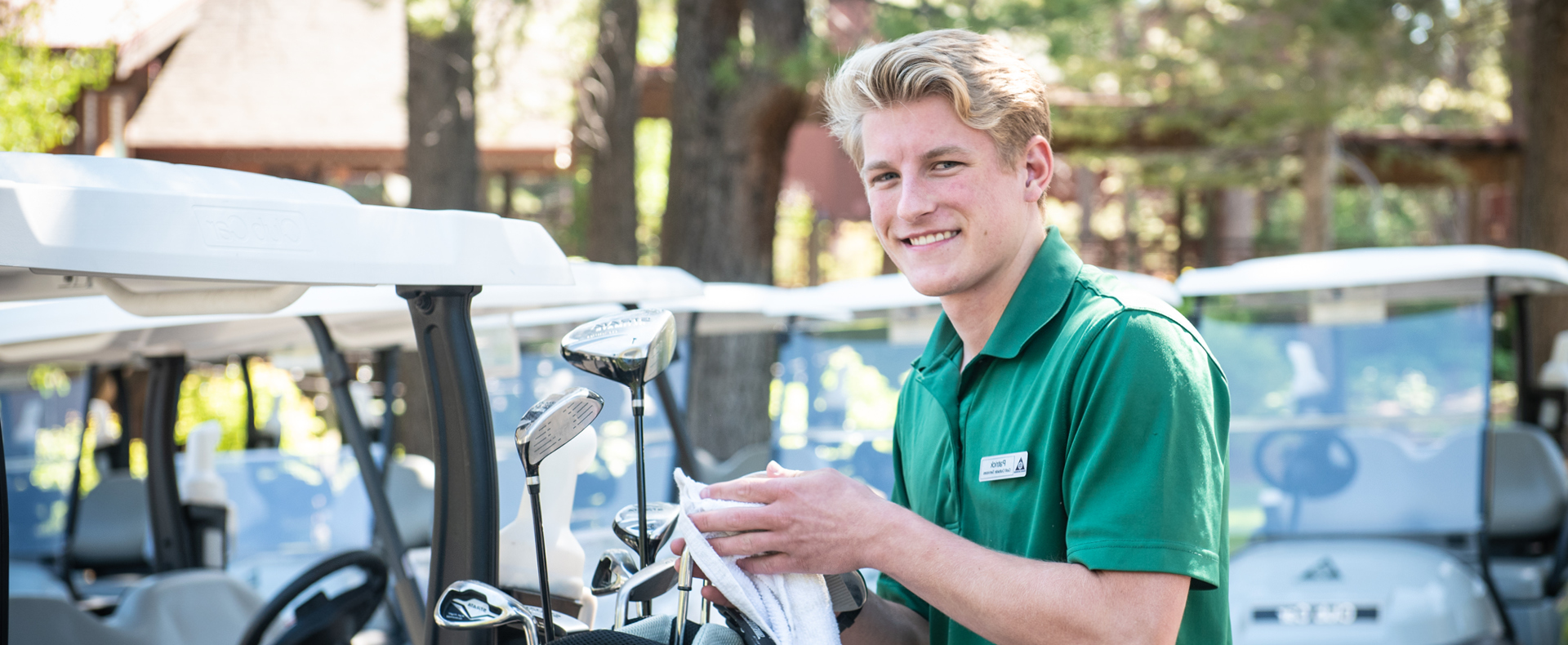 2023 Summer_Hiring Campaign Web 1920x790-Golf image