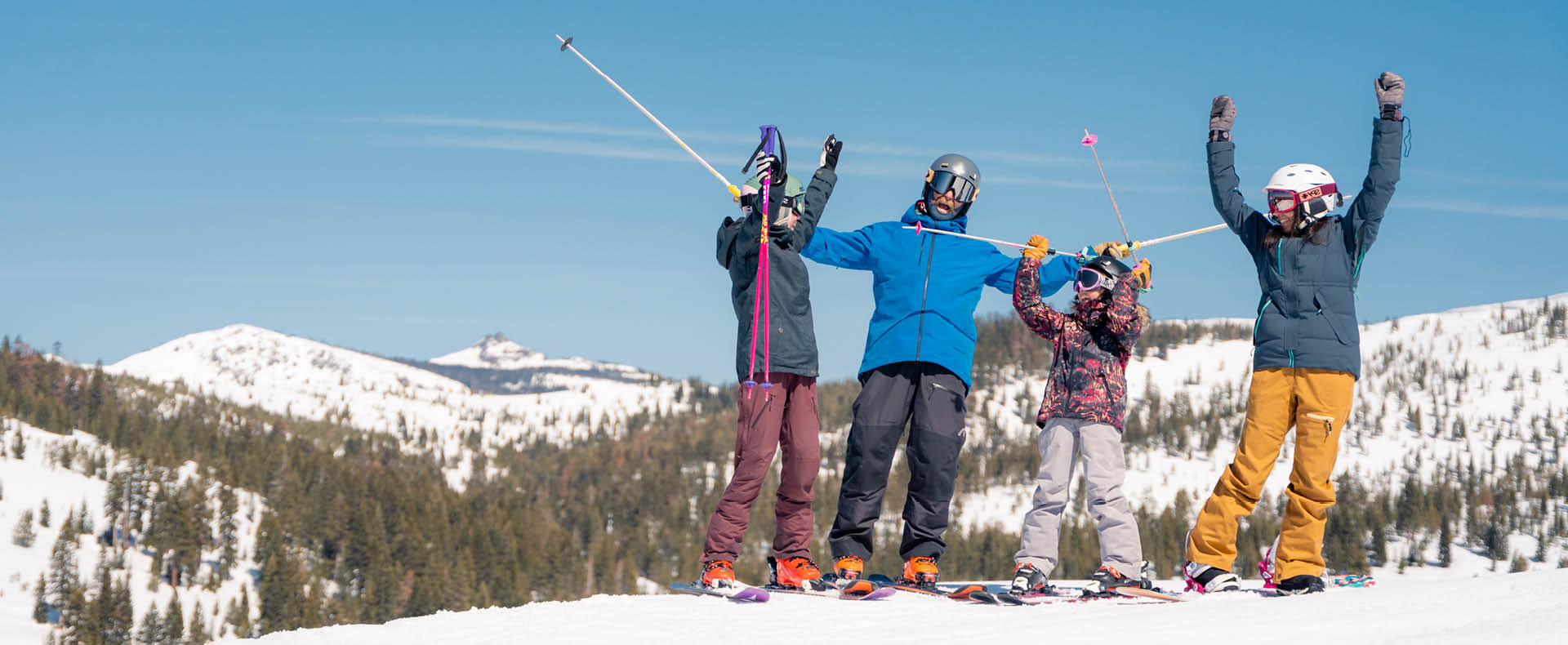 2024-2025_SkiSeasonPasses_SpringSale_Web_Home_1920x790 v1-Member Sale image