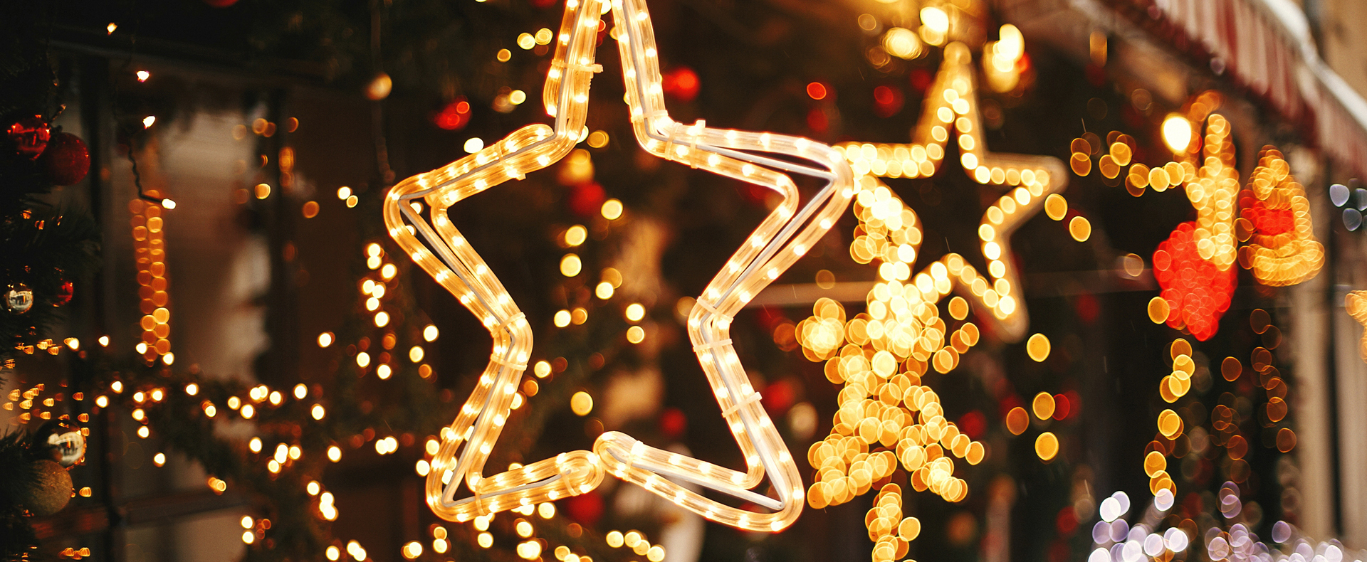 1920x790_HolidayHappenings_2025_Web image