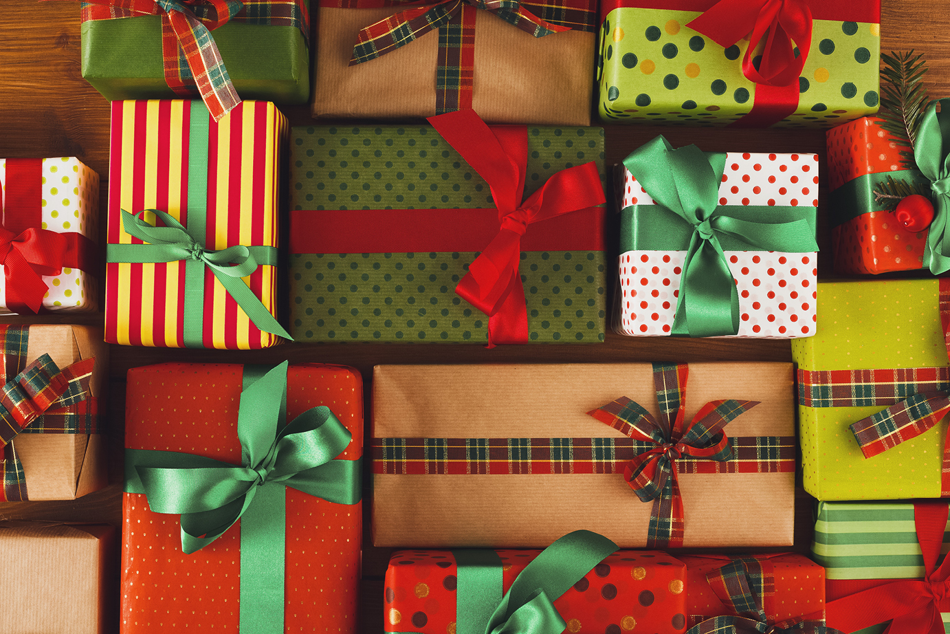 1382x922_HolidaySip+Shop_Mobile image